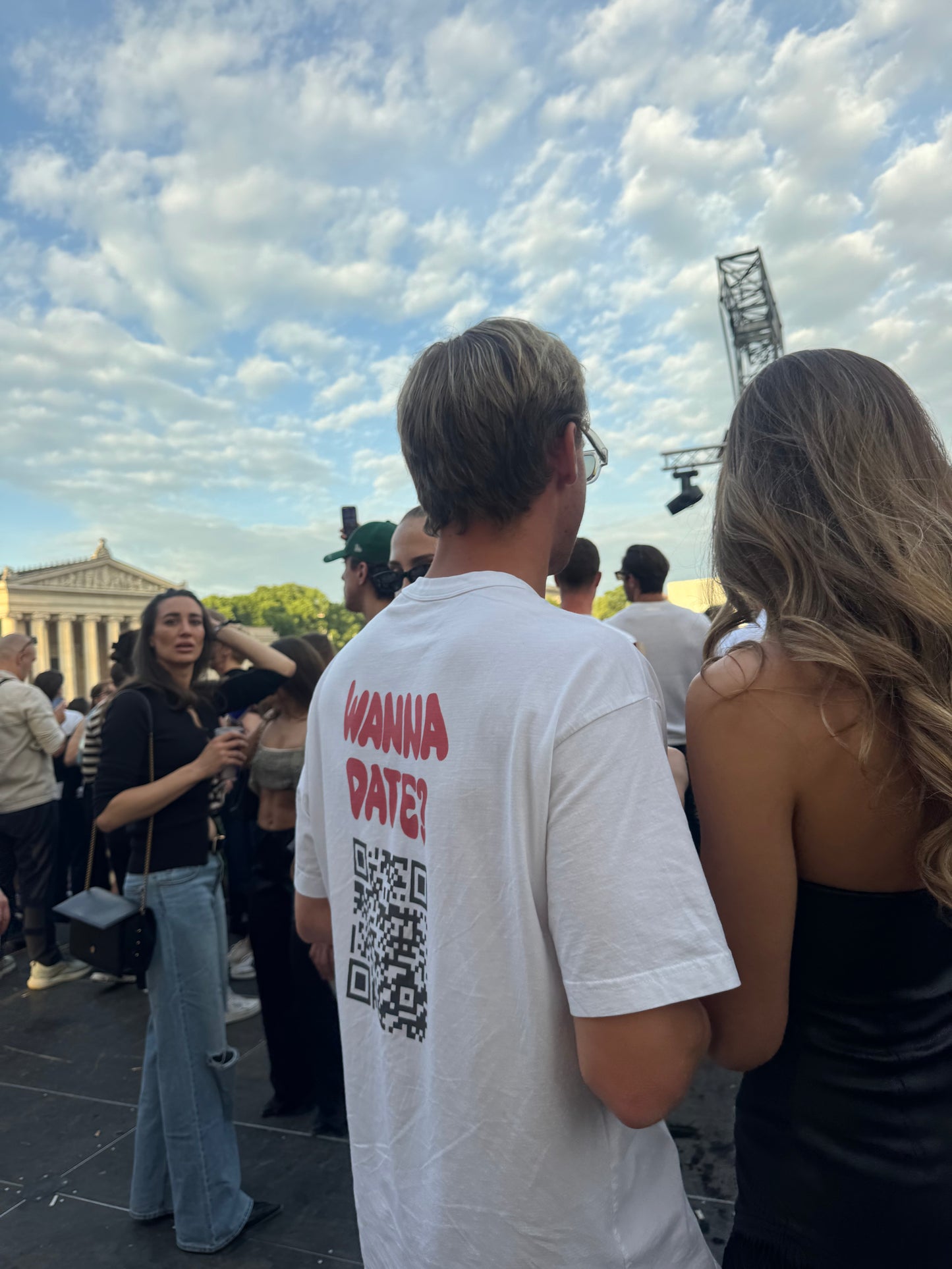 Wanna Date? QR Tee